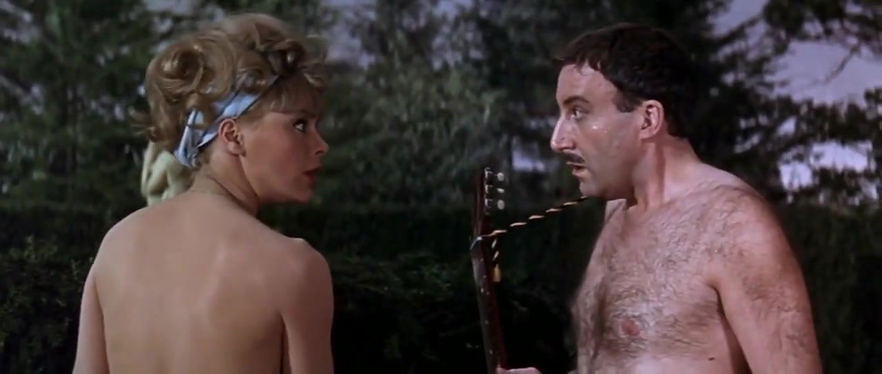 Elke Sommer – a shot in the dark