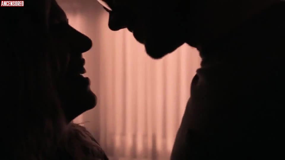 Ella Leyers – professor t 2