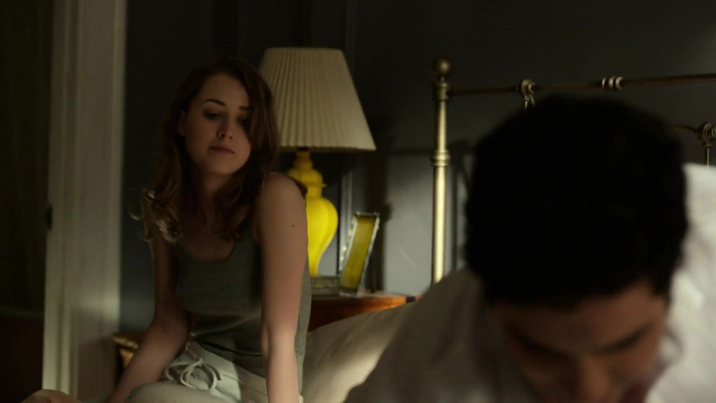 Ella Rae Peck – the looming tower