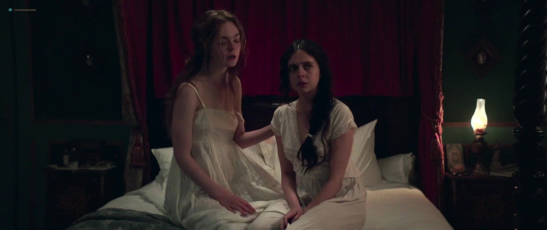 Elle Fanning – mary shelley