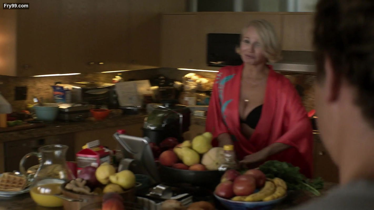 Ellen Barkin – Animal Kingdom