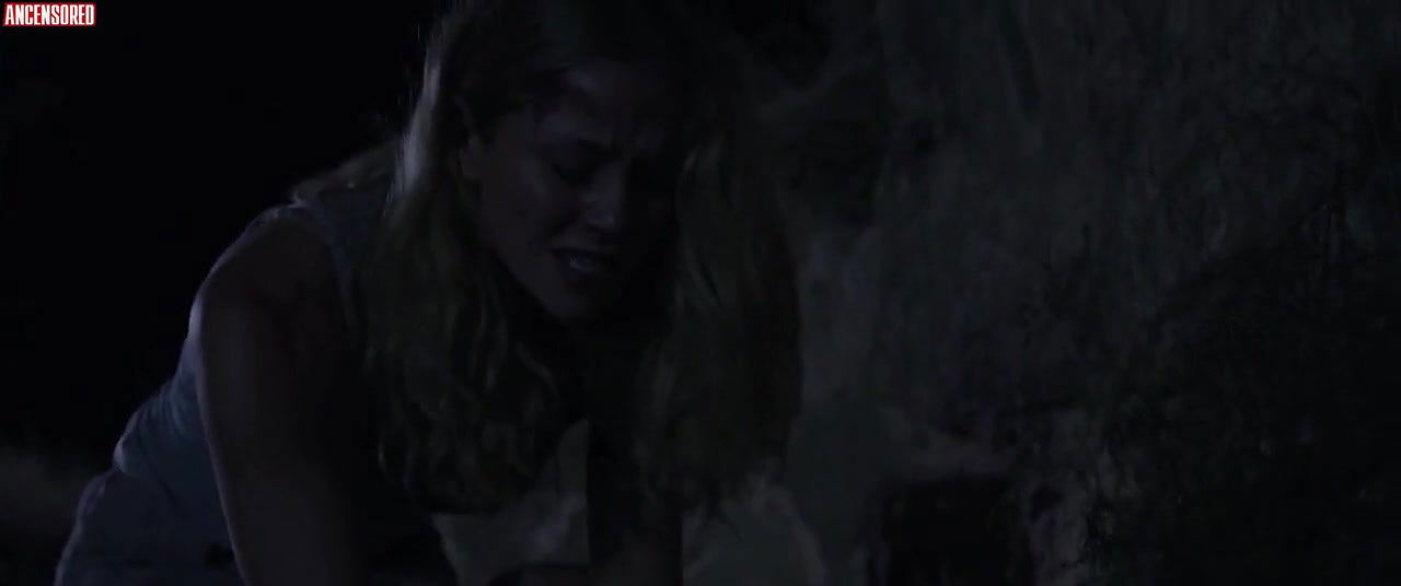 Ellen Hollman – army of one