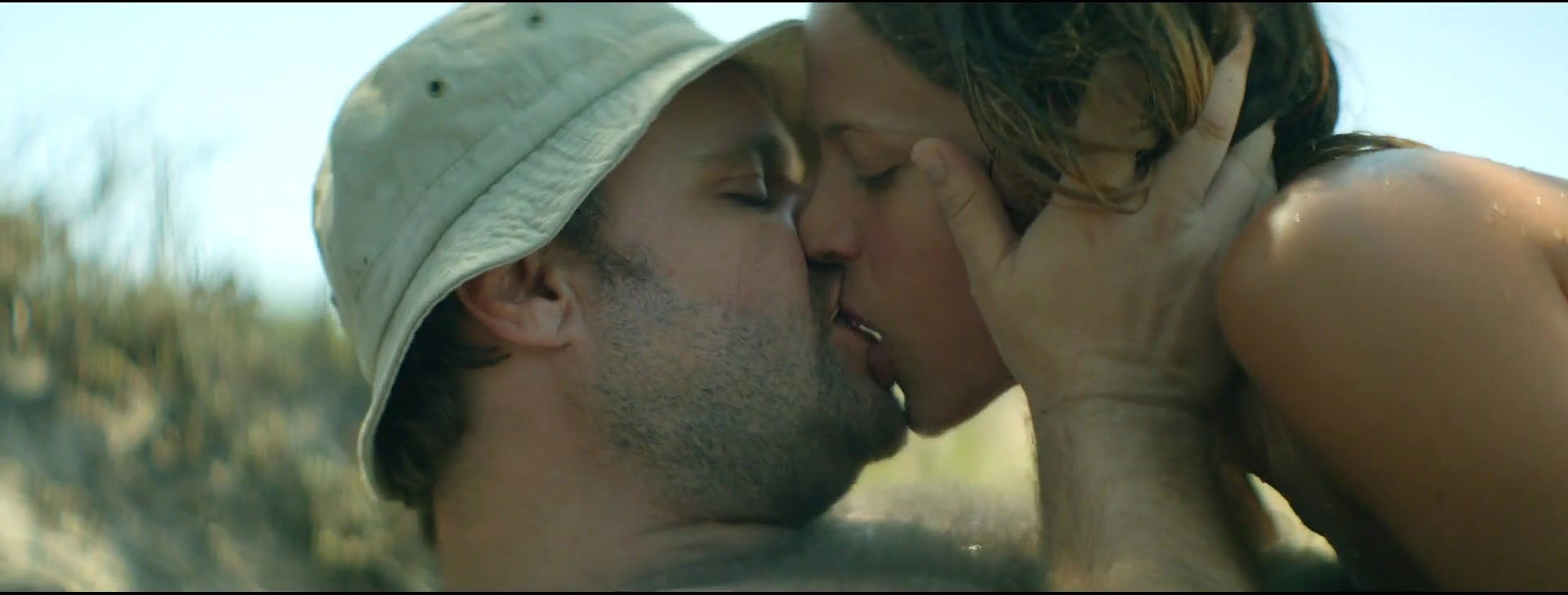 elli tringou – suntan