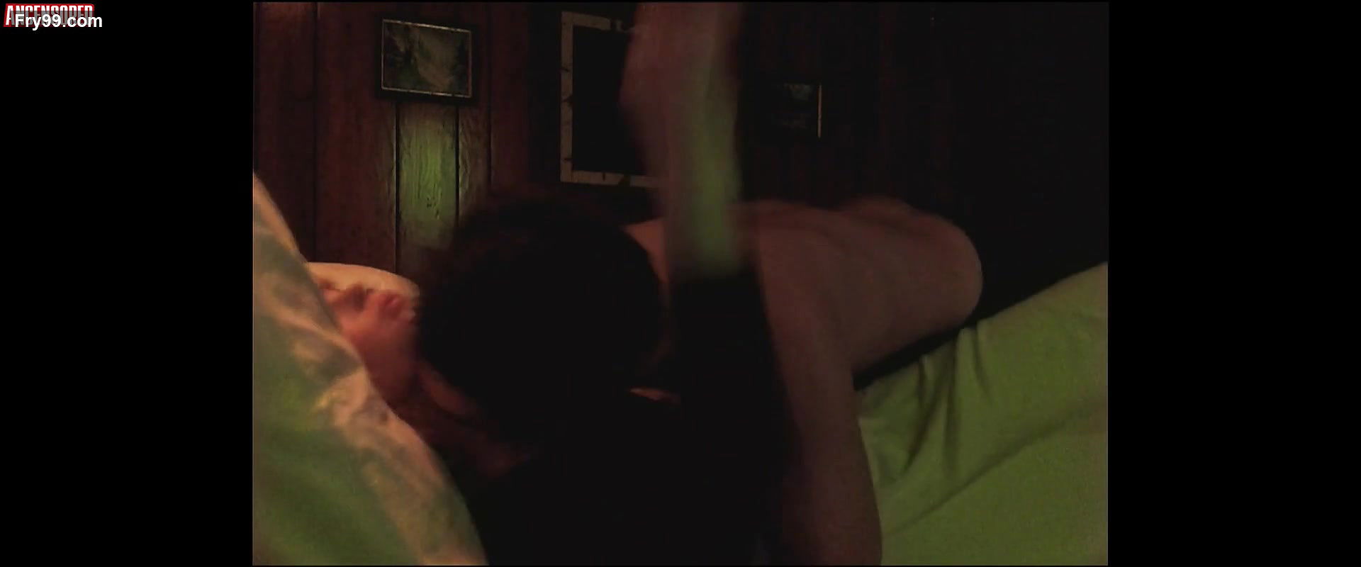 ellie bamber – high resolution