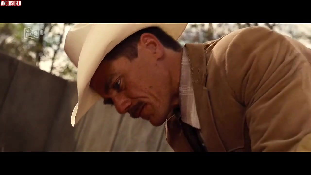 ellie bamber – nocturnal animals