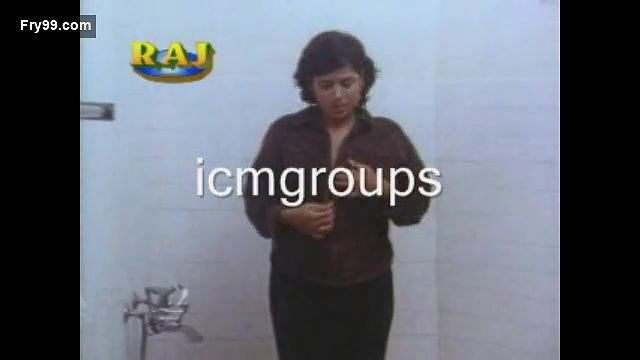 Sanghavi In Bath – Movies