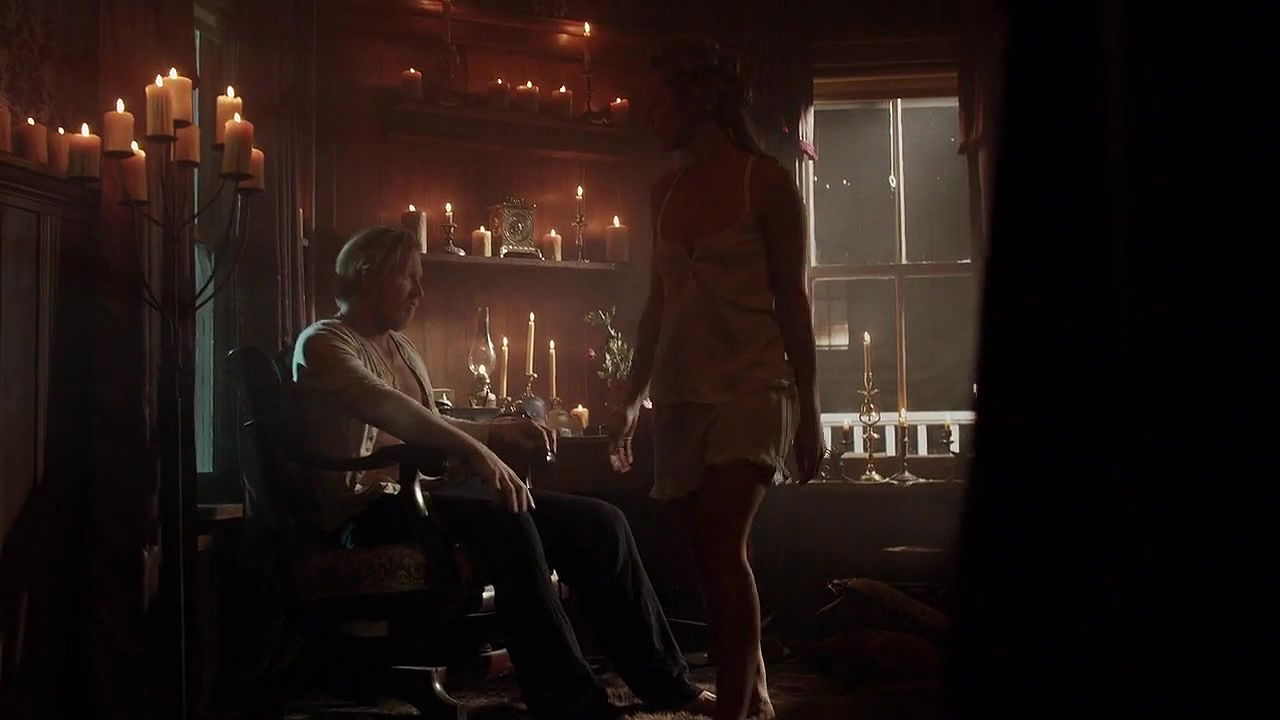 Elysia Rotaru – dead again in tombstone 2