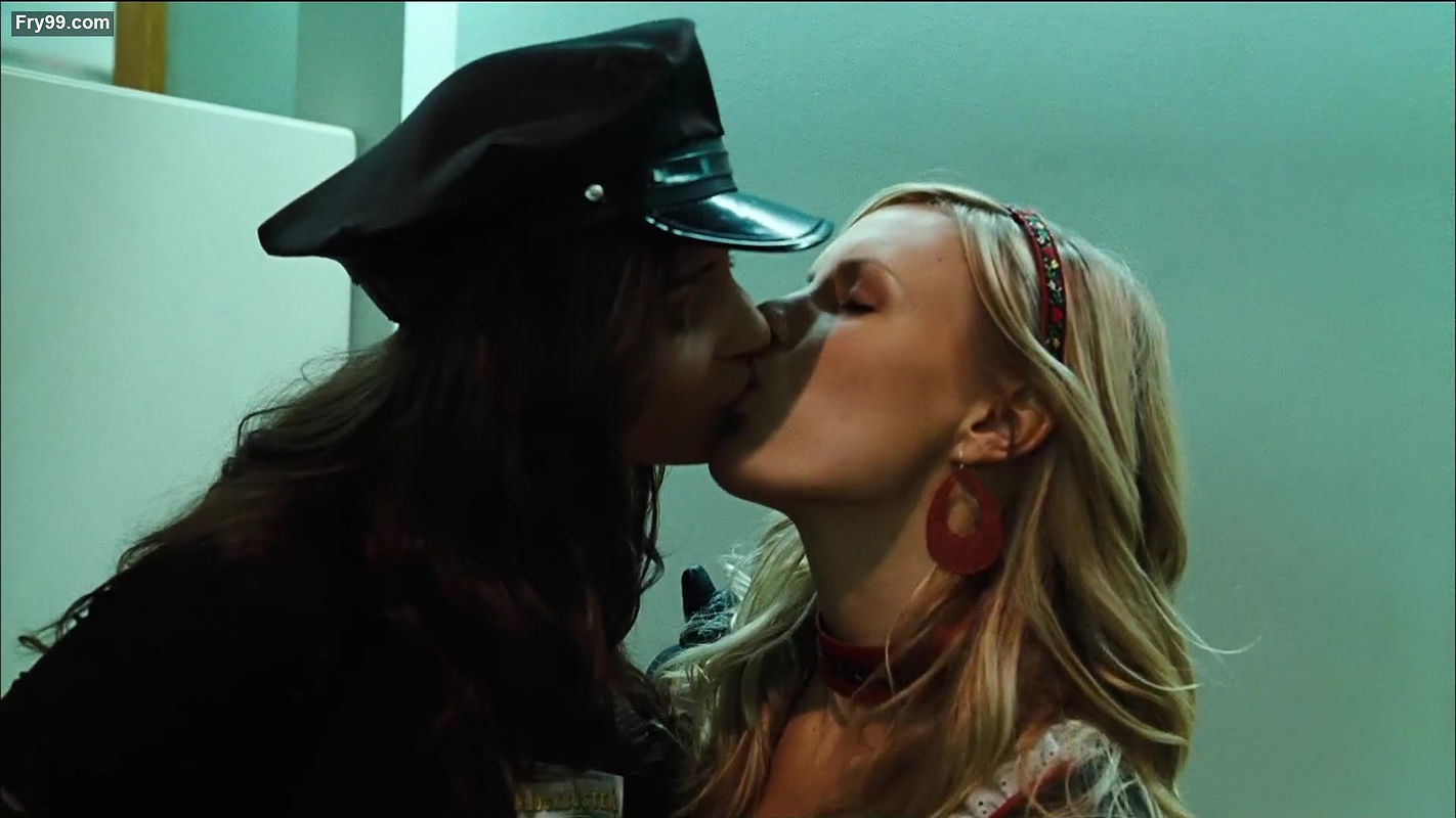 Elysia Rotaru – Stan Helsing