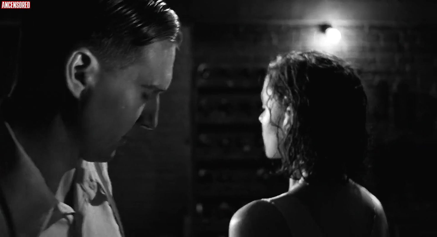 Embeth Davidtz – Schindler s List