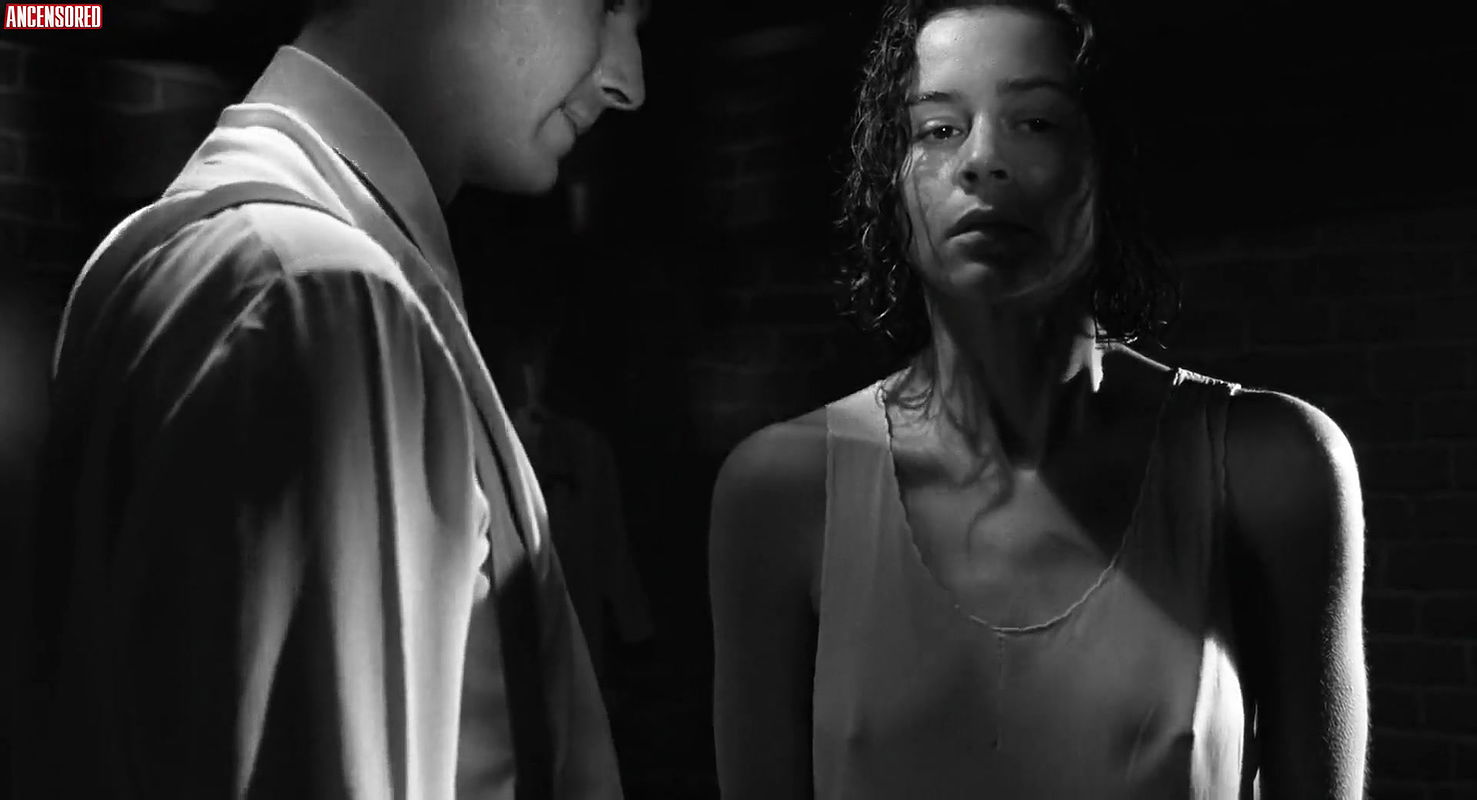 Embeth Davidtz – Schindler s List