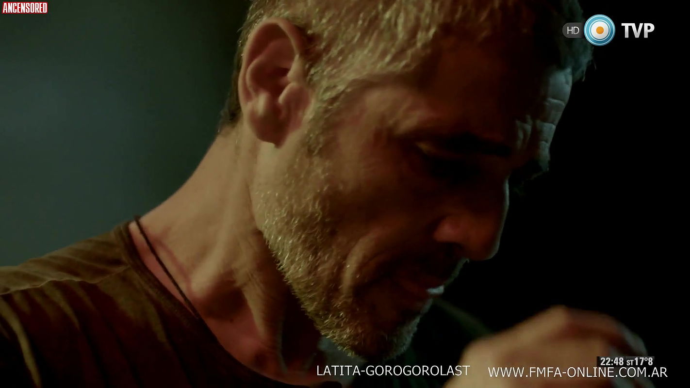 Emilia Attias – cromo