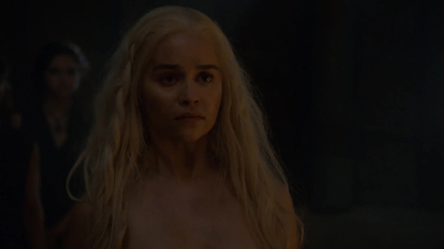 Emilia Clarke – Game of Thrones