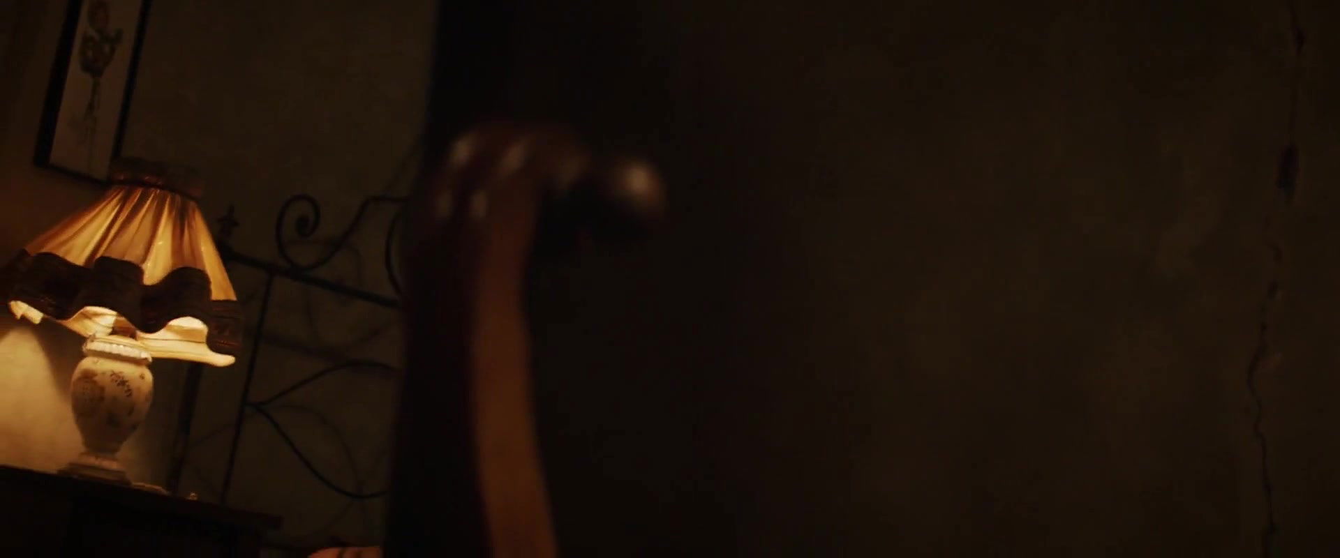 Emilia Clarke – voice from the stone