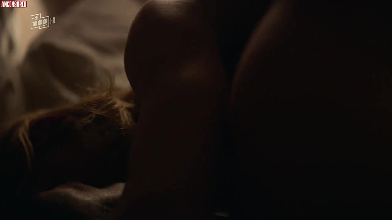 Emilia Fox – Silent Witness