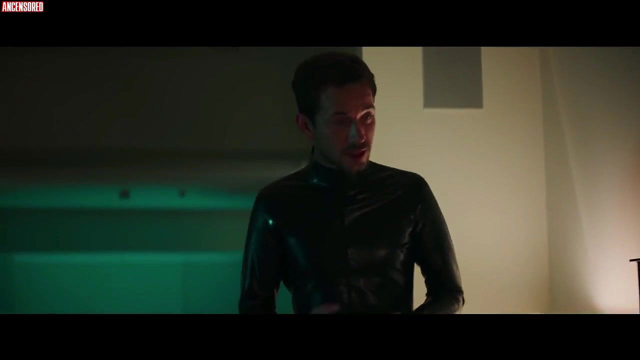 Emilia Schle – high society