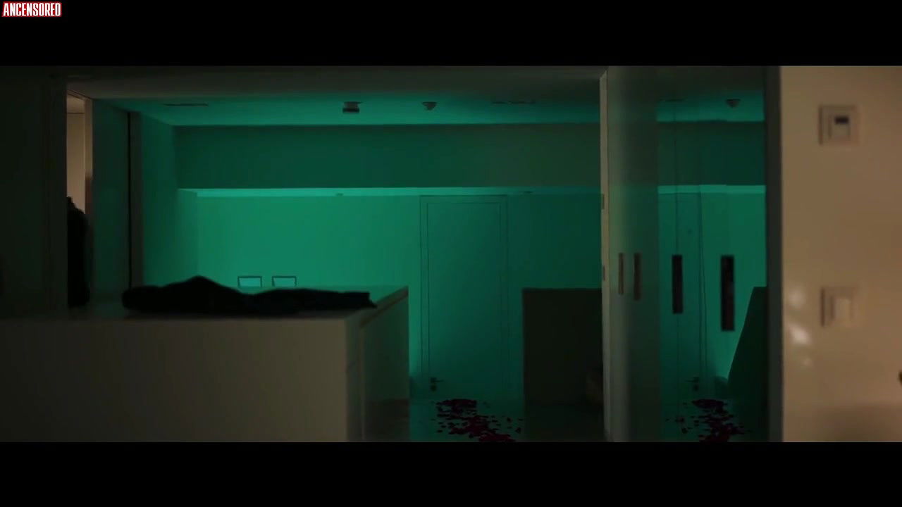 Emilia Schle – high society