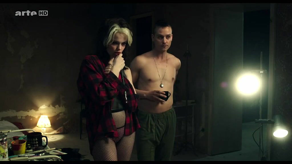 Emilia Schle – tod den hippies es lebe der punk