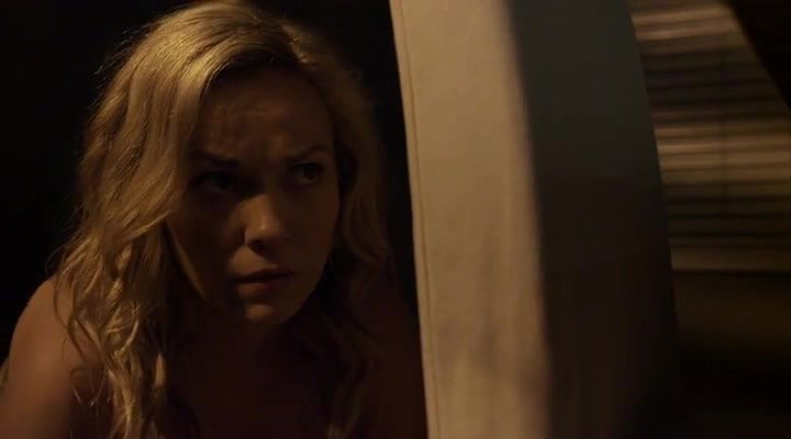 Emilie Ullerup – sleepwalking in suburbia