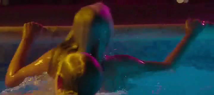 Emily Atack – zombie spring breakers