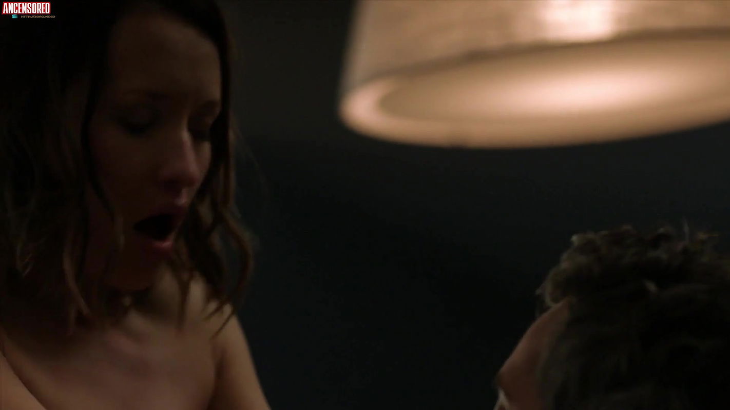 Emily Browning – The Affair