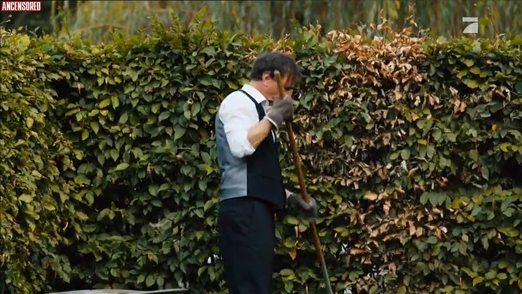 Emily Cox – jerks 2