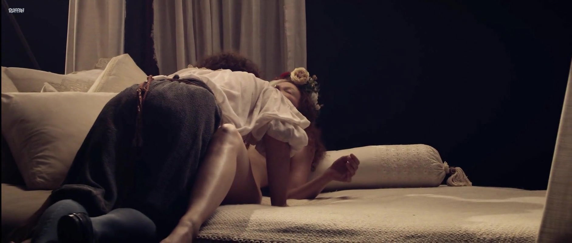 Emily Holmes – Nightwatching