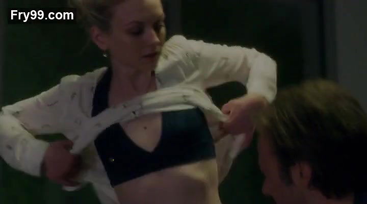 Emily Kinney – ten days in the valley