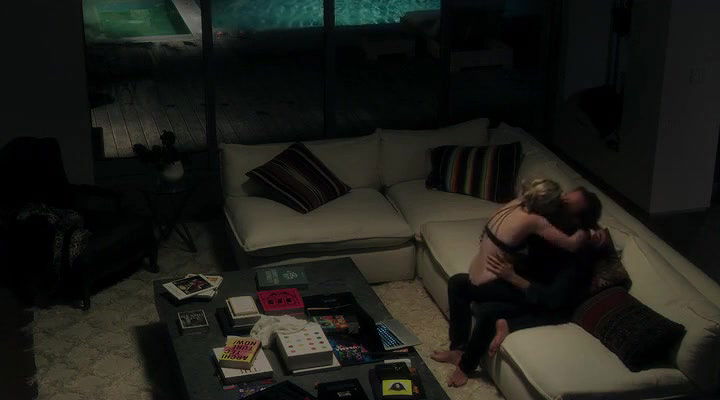 Emily Kinney – ten days in the valley