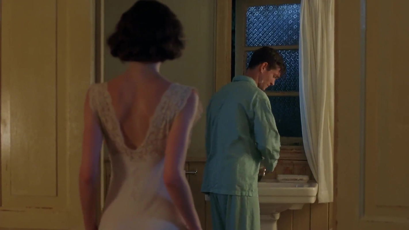 Emily Mortimer – The Sleeping Dictionary