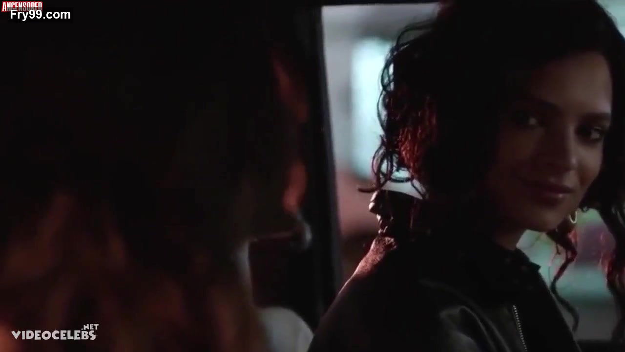 Emily Ratajkowski – cruise