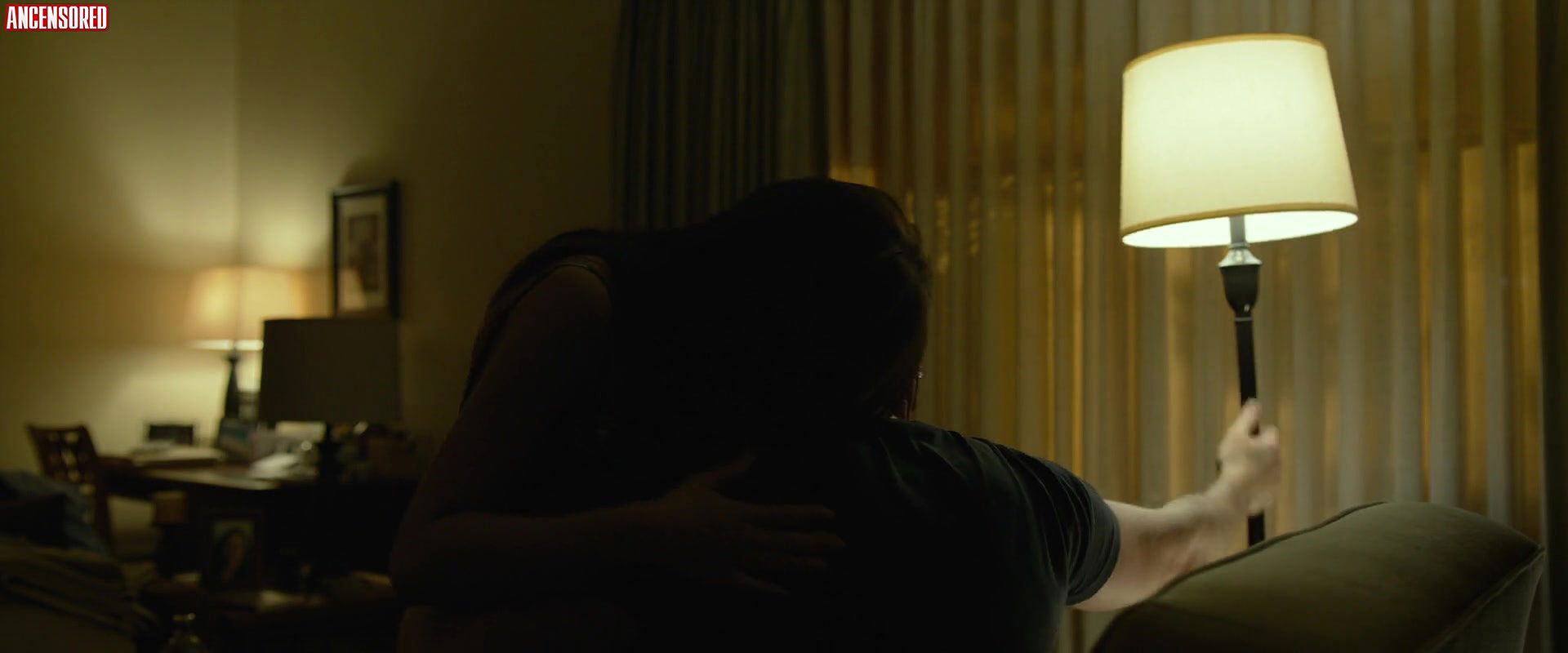 Emily Ratajkowski – Gone Girl