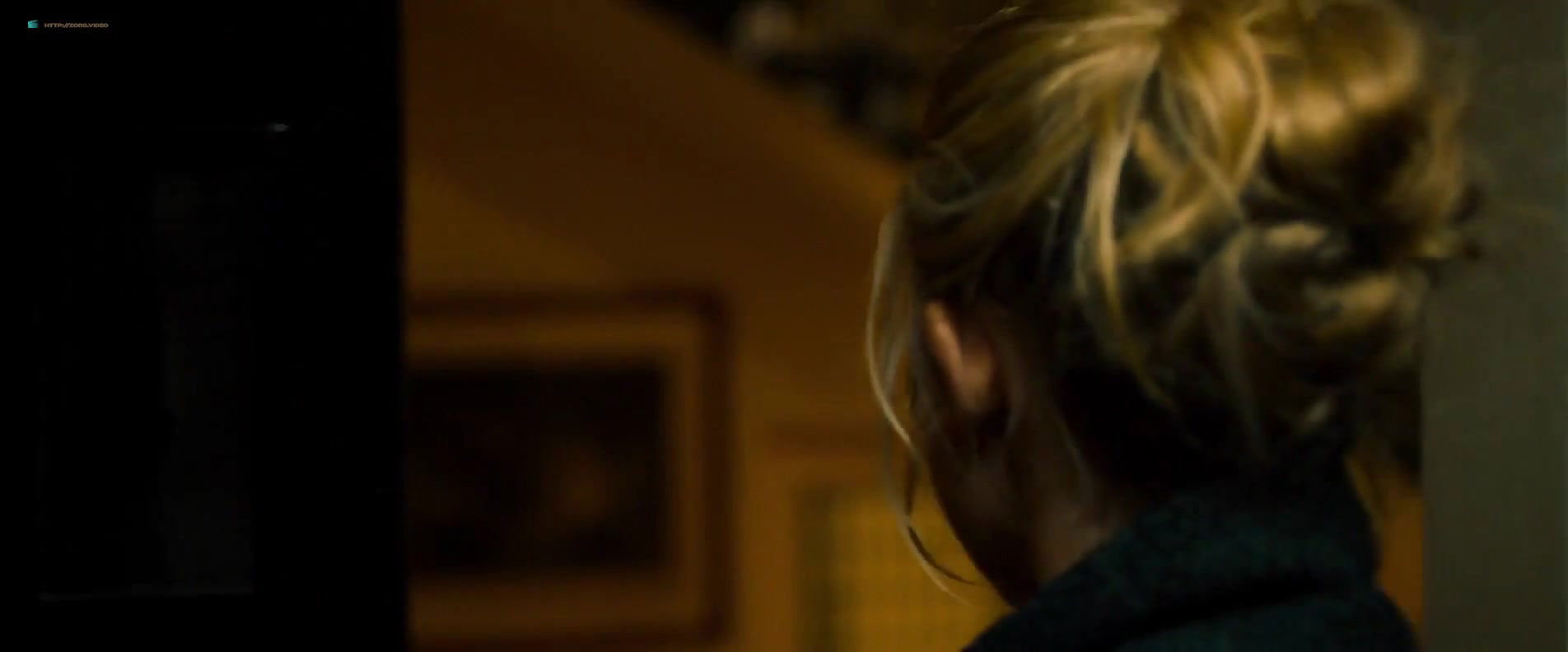 Emily Ratajkowski – in darkness 2