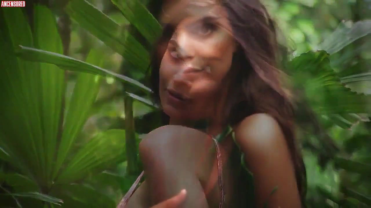 Emily Ratajkowski – Sports Illustrated Swimsuit 2015