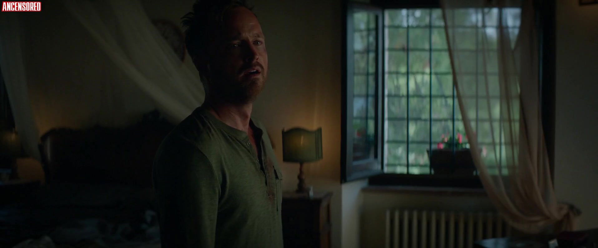 Emily Ratajkowski – welcome home 2