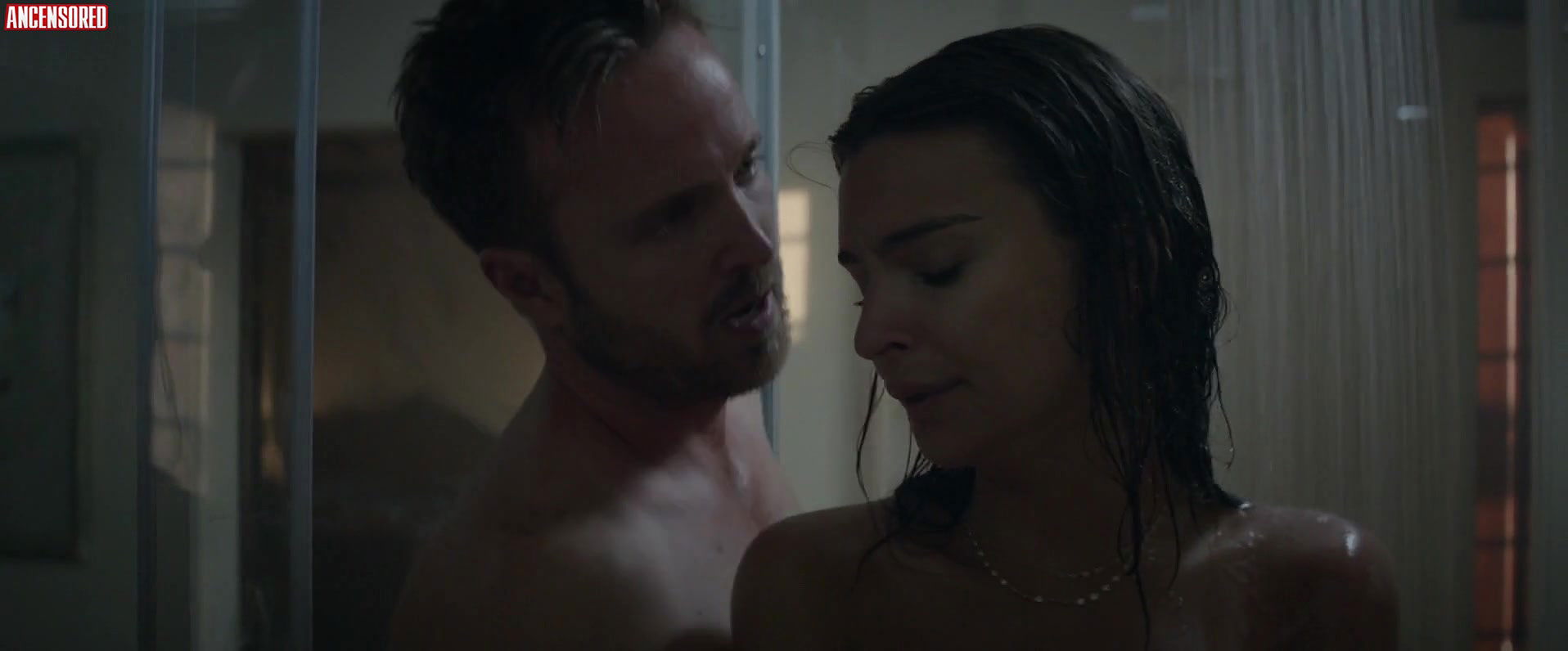 Emily Ratajkowski – welcome home 2