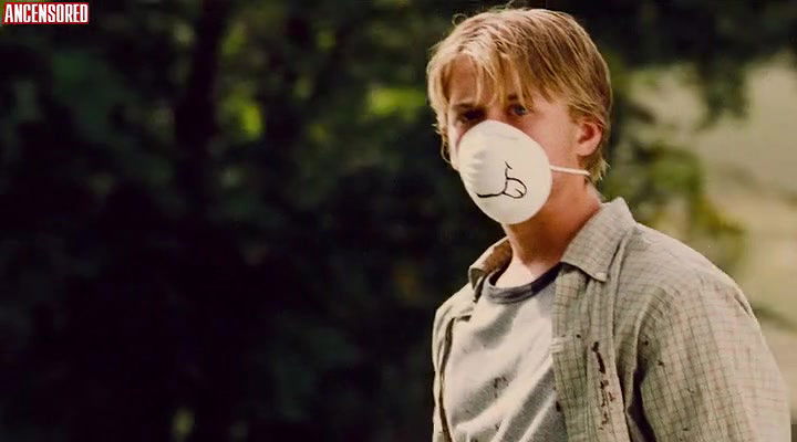 Emily VanCamp – Carriers