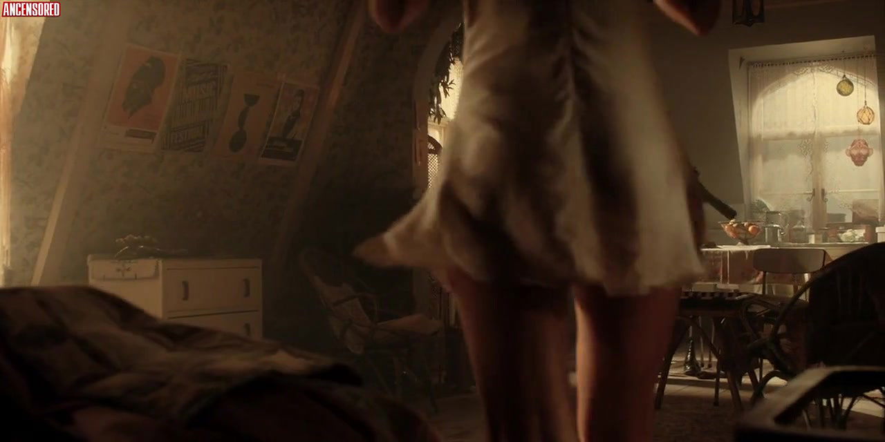 emma corrin – pennyworth