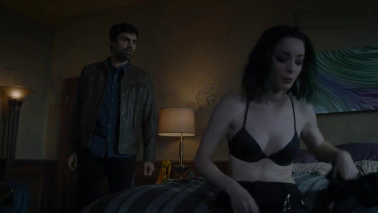 Emma Dumont – the gifted