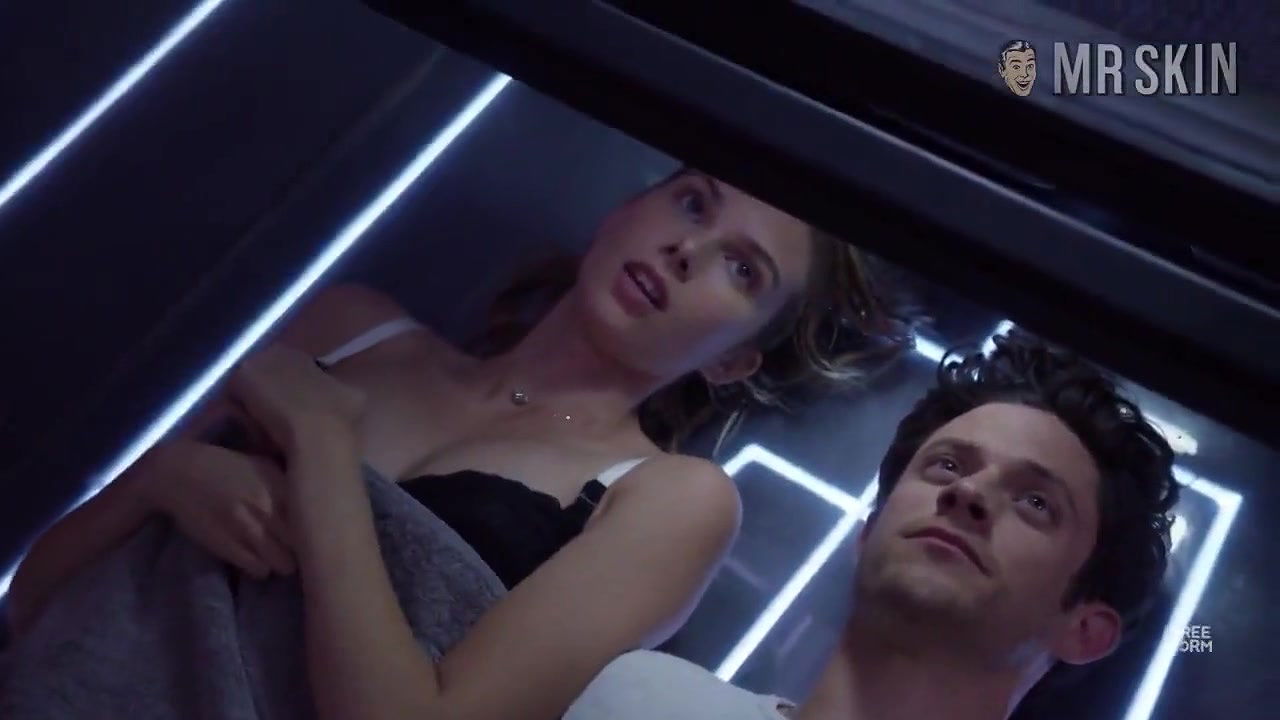 Emma Ishta – Stitchers