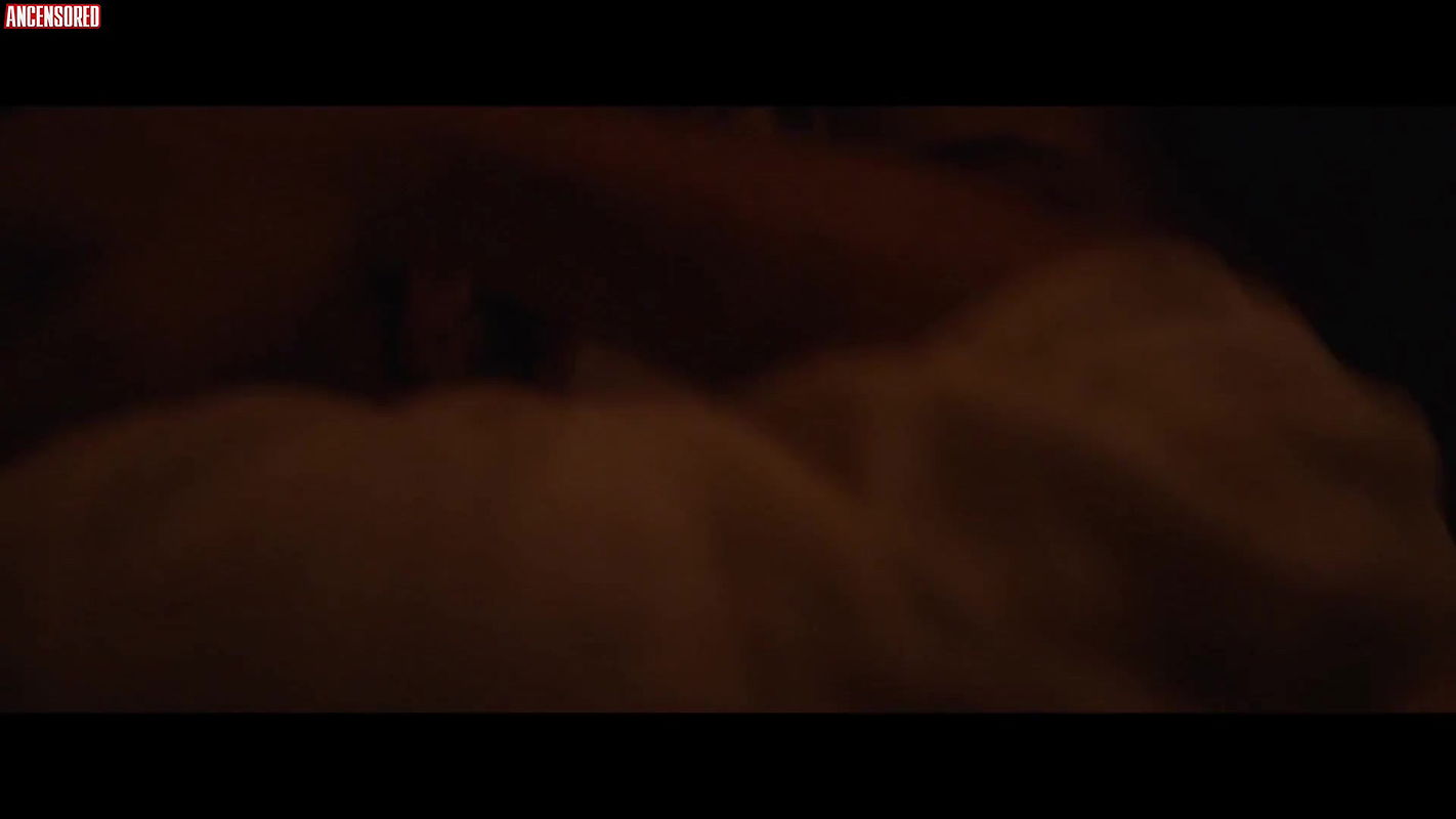 emma mackey – eiffel