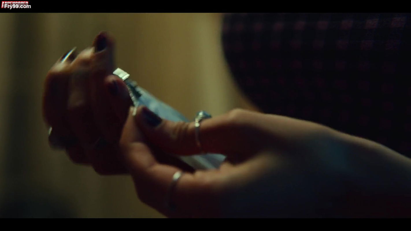 emma mackey – sex education