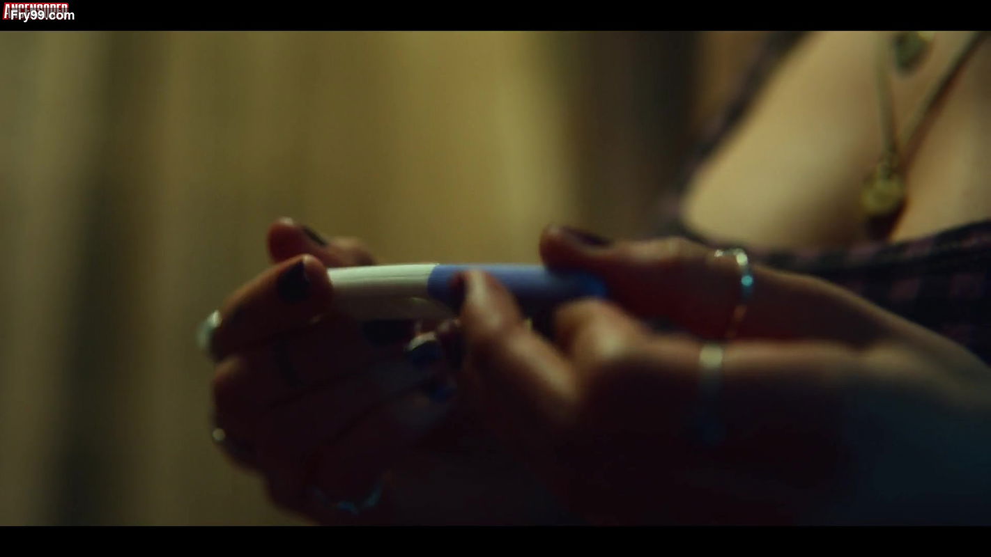 emma mackey – sex education