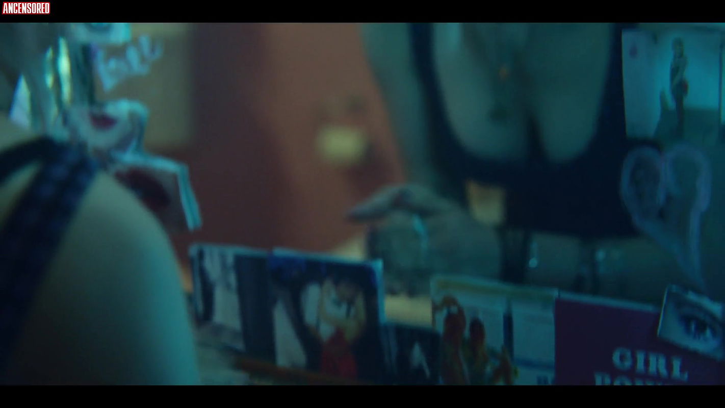 emma mackey – sex education