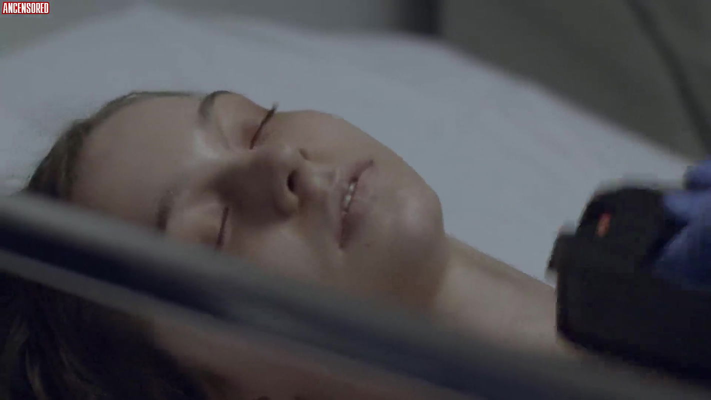 emma myers – girl in the basement