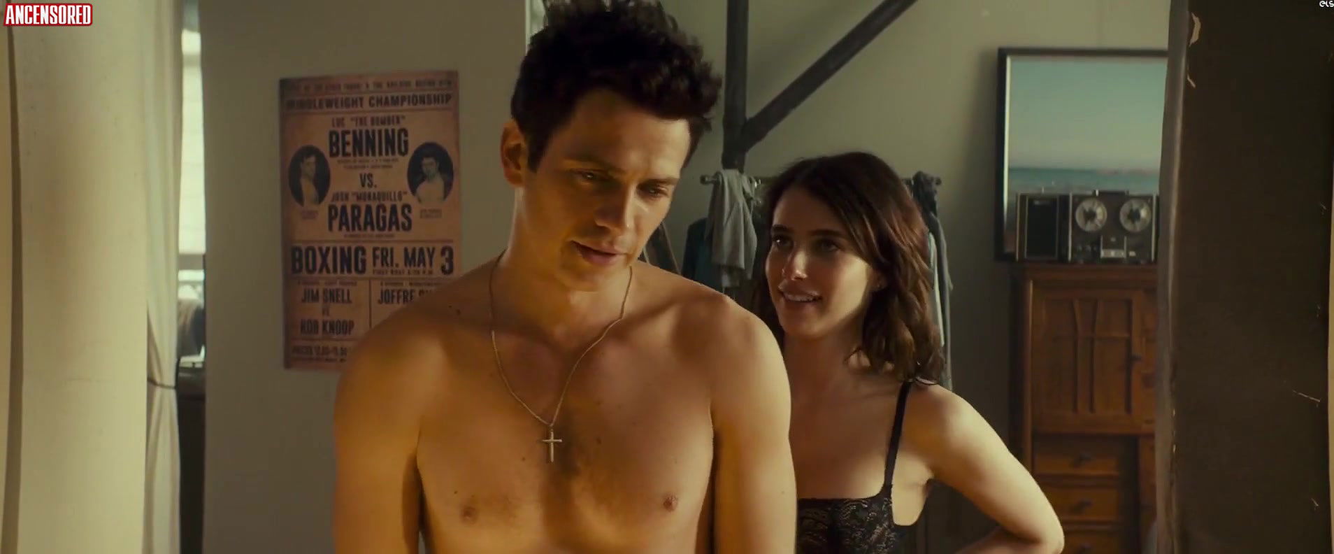 Emma Roberts – little italy