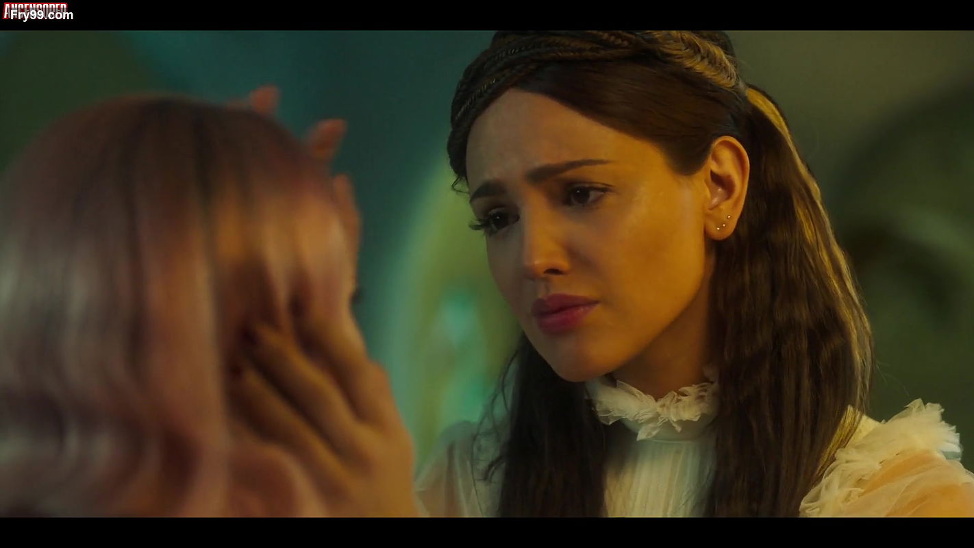 Emma Roberts – paradise hills