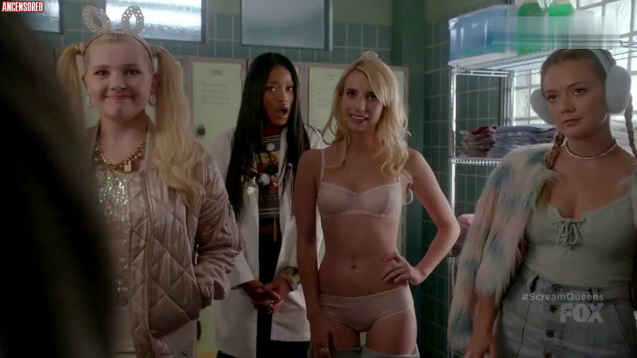 Emma Roberts – Scream Queens