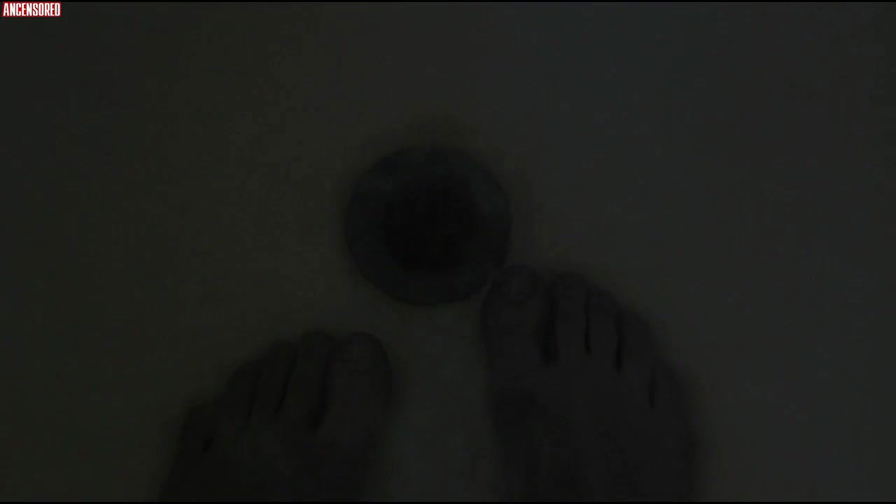 Emma Roberts – the black coats daughter