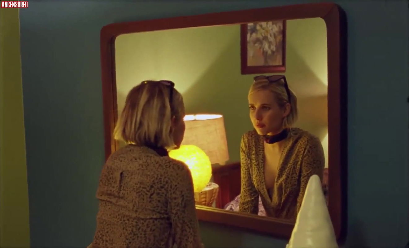 Emma Roberts – time of day