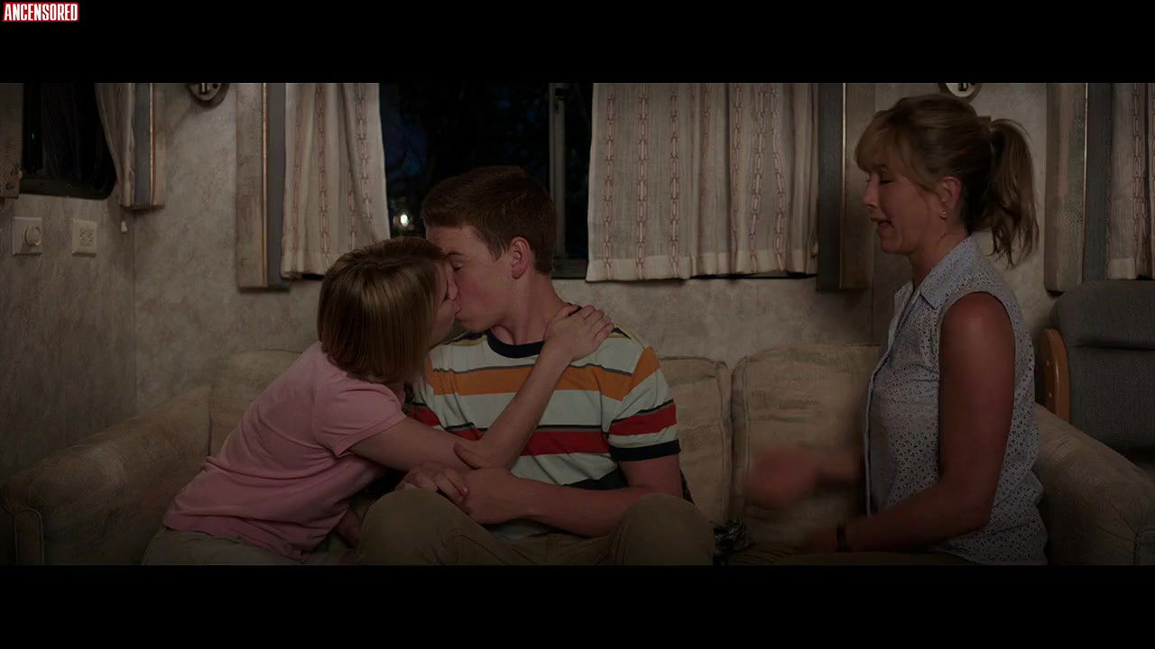 Emma Roberts – We re the Millers